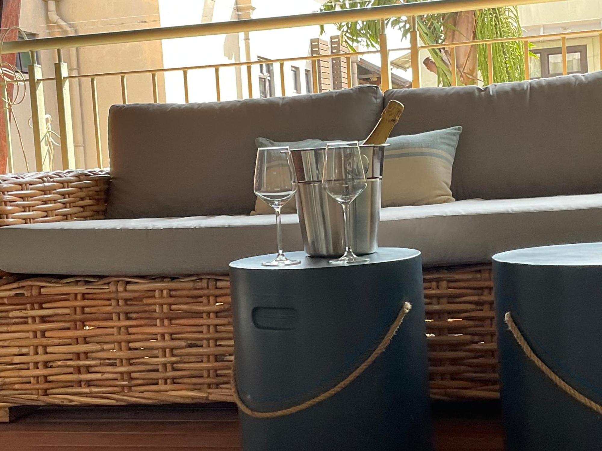 Blue Waves Beachfront Penthouse Flic-en-Flacq Zewnętrze zdjęcie